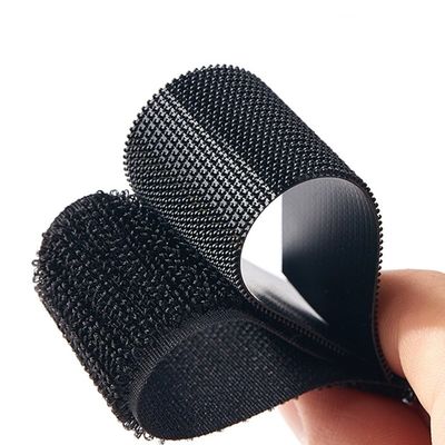 Επαναχρησιμοποιήσιμοι ιμάντες γάντζου και θηλιάς από διαφανές πλαστικό με αποδεκτές επιλογές OEM κατάλληλοι για διάφορες βιομηχανικές εφαρμογές